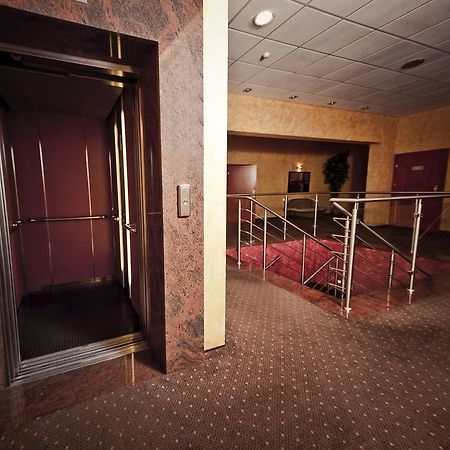 Hotel Wityng Ślesin المظهر الخارجي الصورة
